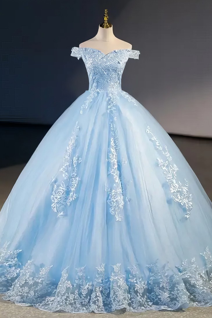 Robe de Princesse Bleu Ciel Florale – Céleste